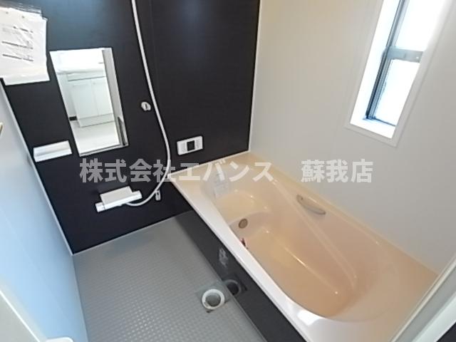 バス・シャワールーム　使いやすいお風呂です