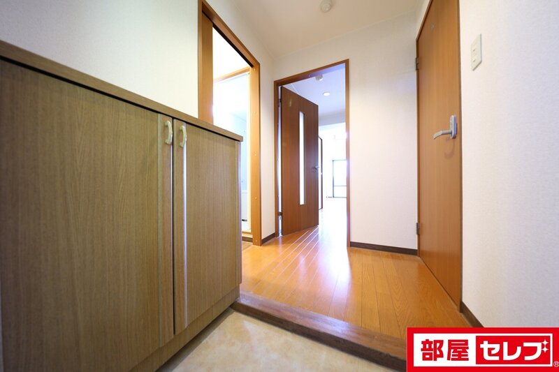 スリーディーガーデン本山の玄関写真
