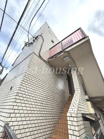 マンションオークラ境の外観写真