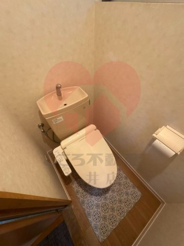 羽曳野市島泉7丁目戸建てのトイレ写真