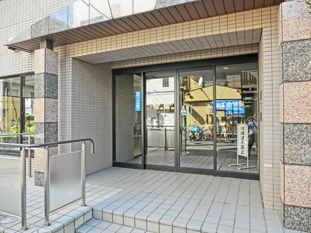 エントランス　オートロック付エントランス