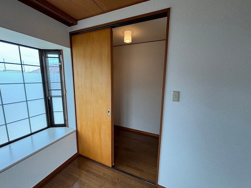 パラドス甲東園の内装写真