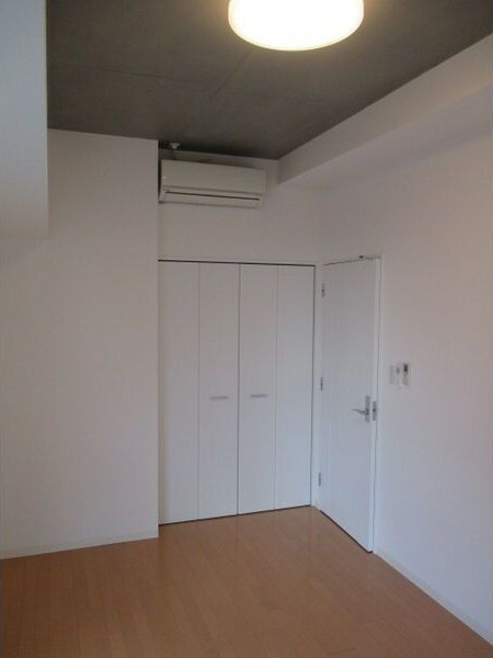 収納　※写真は同じマンションの違う部屋のものになります。