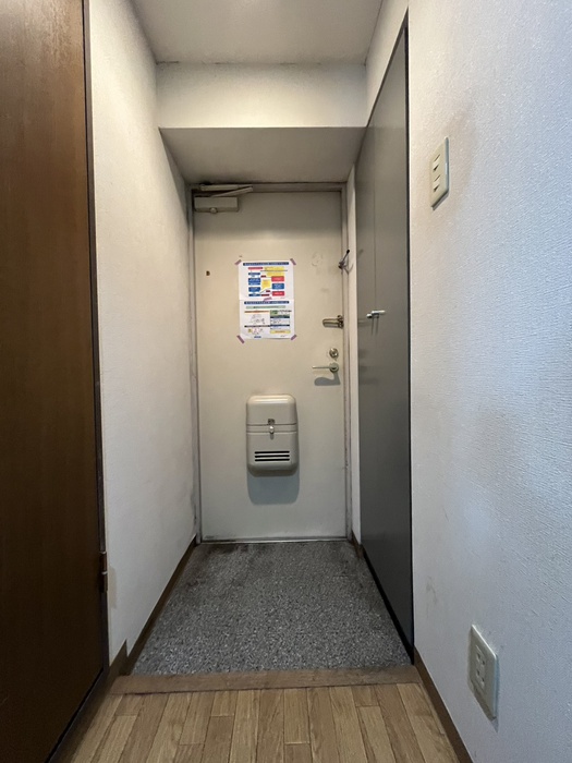 ルート南常盤台の玄関写真