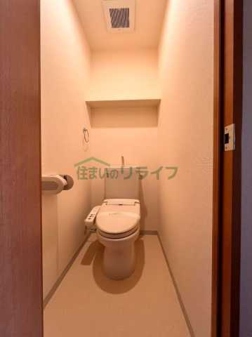 トイレ　※参考写真です。同じ間取りの別部屋になります。