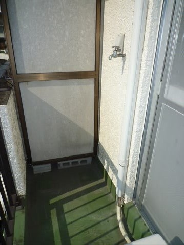 京王線 仙川駅 徒歩6分 3階建 築48年の内装写真