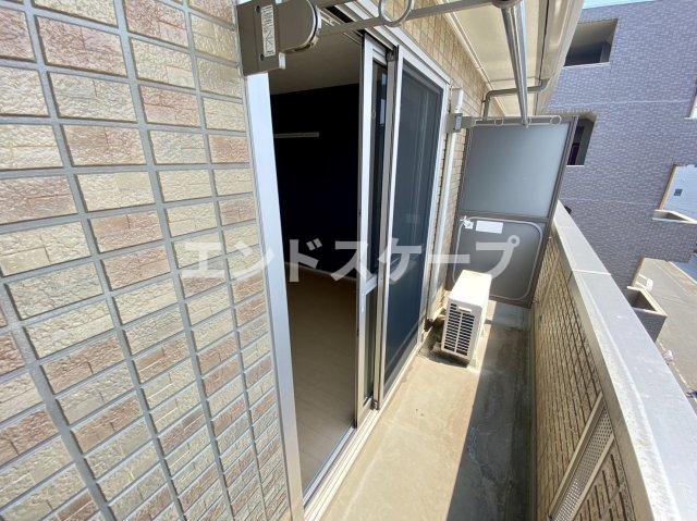 ＪＲ両毛線 新前橋駅 徒歩23分 3階建 築18年の内装写真