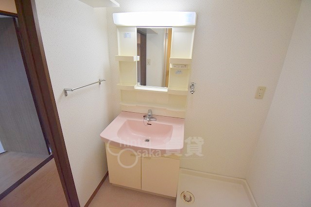 新大阪ファミール西館の内装写真
