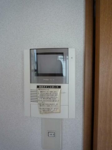 セキュリティ　モニター付きインターホン。