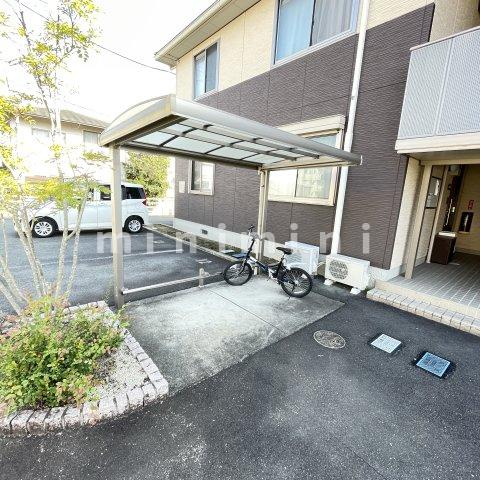 熊本市電健軍線 八丁馬場駅 徒歩20分 2階建 築16年の外観写真