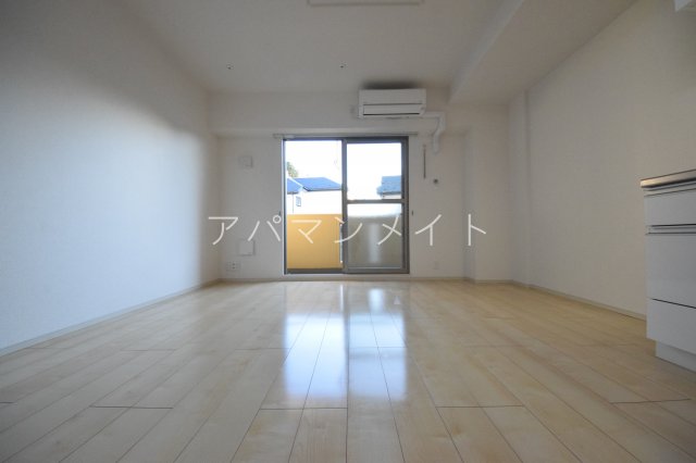 アンジュの居間写真