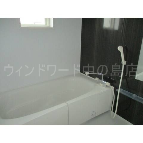 バス・シャワールーム　詳細は、ウィンドワード中の島店までご相談下さい。