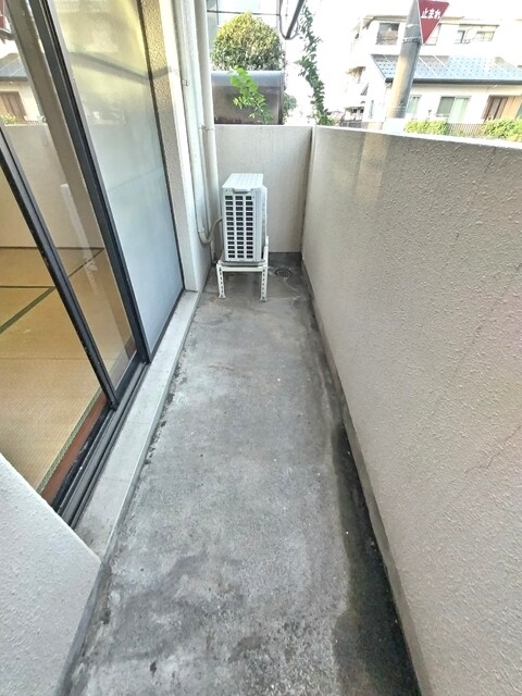 バルコニー　★クリーニング前参考写真となります★