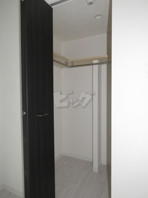 収納　衣類の収納に便利なクローゼットが付いています！