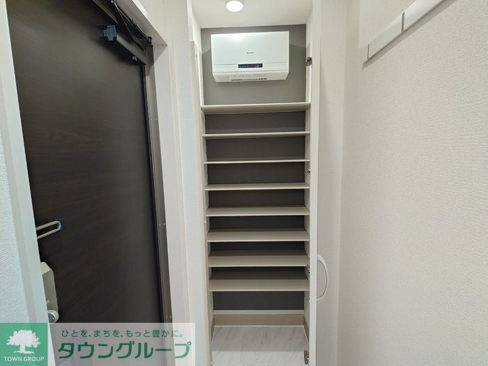 Asset-Court立川富士見町Aの玄関写真