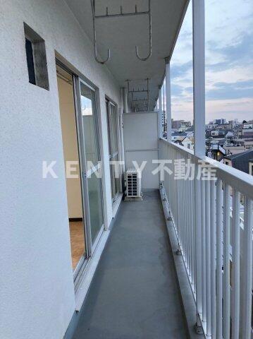 バルコニー　広々としたバルコニーです