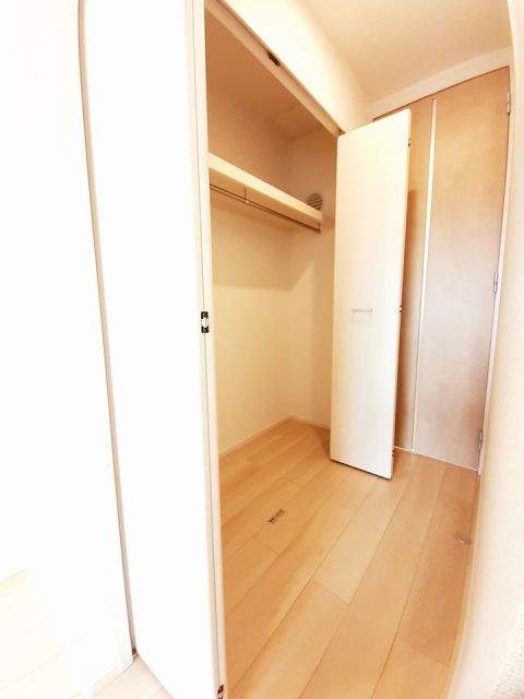Y sアビタシオン青柳の内装写真