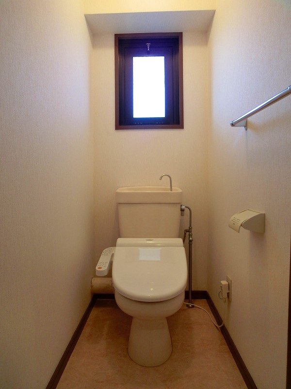 トイレ　※同間取りの別部屋です