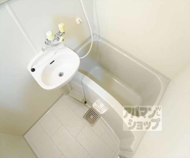 アーベイン吉田の風呂写真