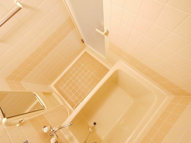 バス・シャワールーム　日々の暮らしに欠かせないお風呂です