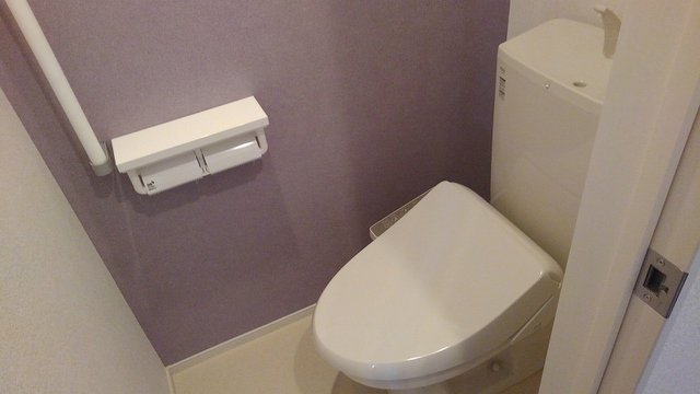 トイレ　トイレもきれいです