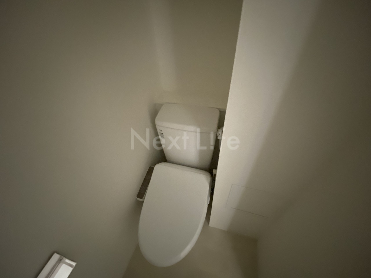 トイレ　エスレジデンス妙蓮寺