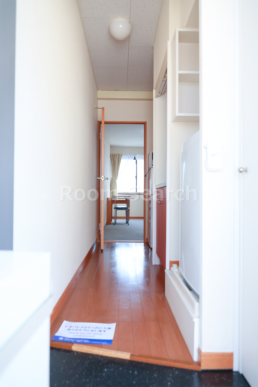 玄関　シューズ収納有