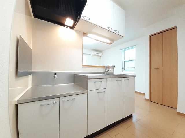 寿町イリーデのキッチン写真