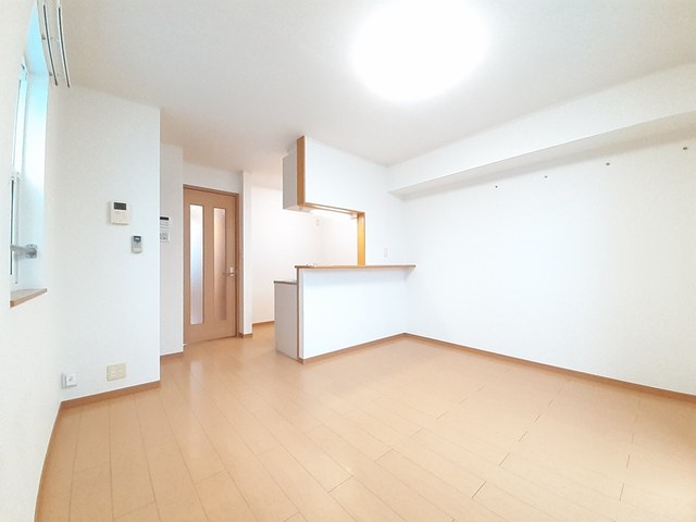 寿町イリーデの居間写真