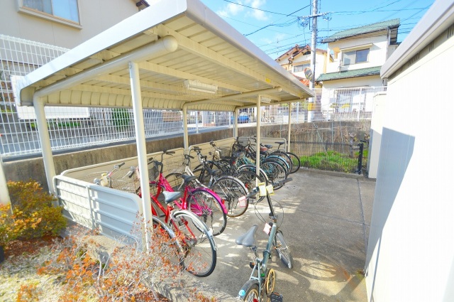 スーパー　ユアーズ瀬野川店（スーパー）まで775m