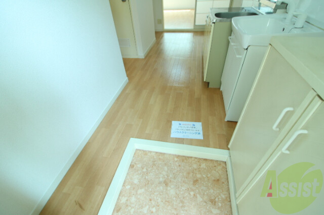 玄関　シューズボックスあります