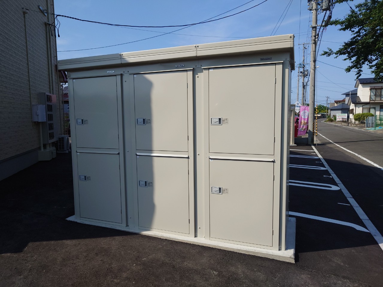 その他設備　物置き付き