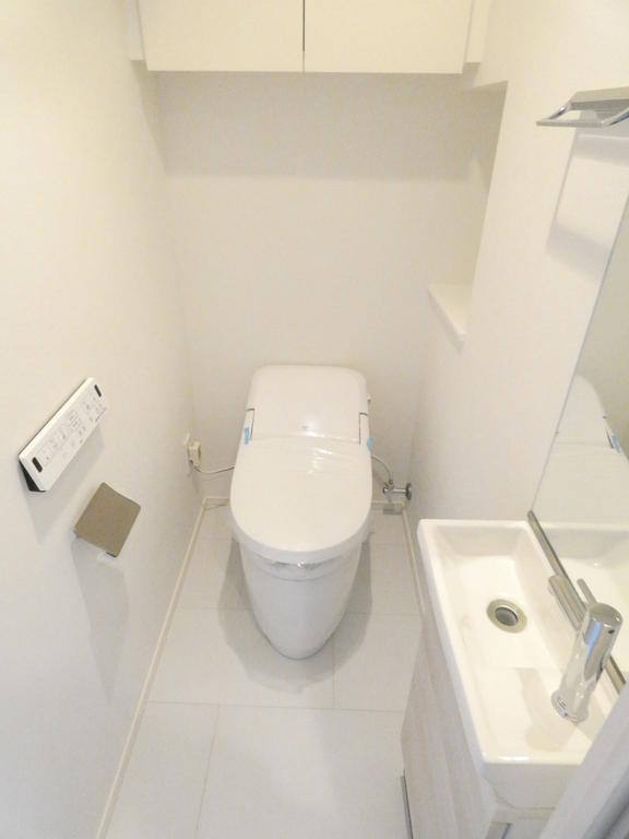 トイレ　トイレ