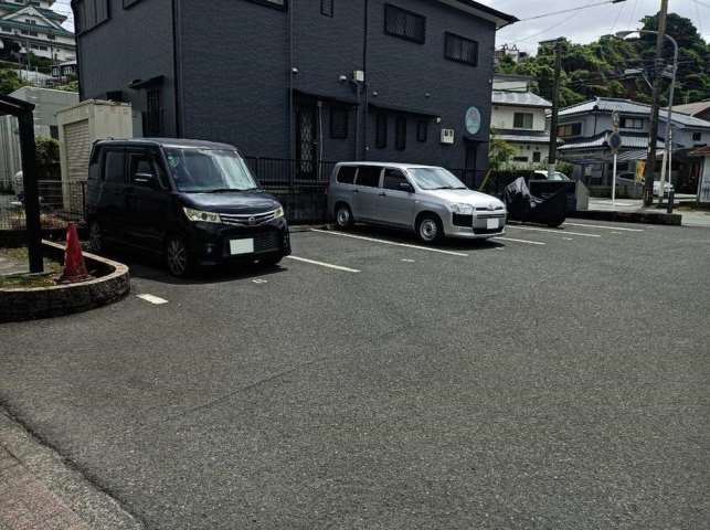 駐車場　駐車場