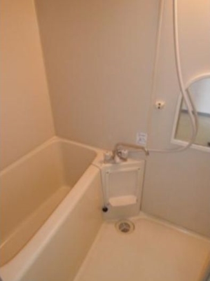 バス・シャワールーム　アヴニール久米田 　室内