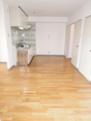 居室・リビング　アヴニール久米田 　室内