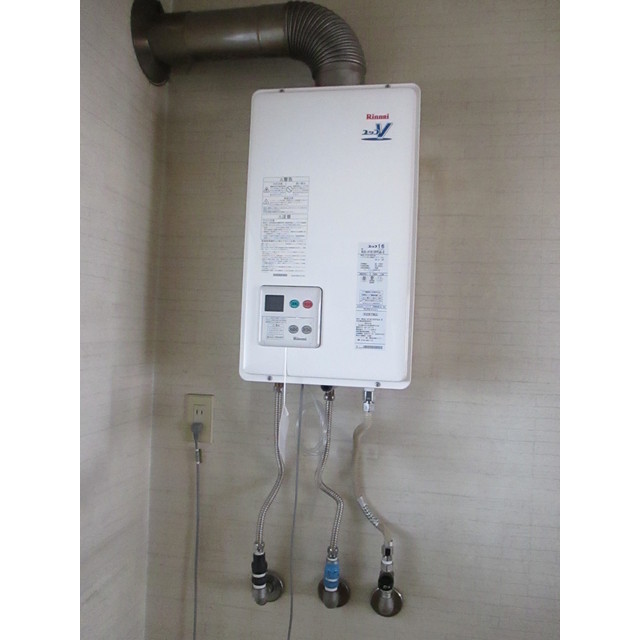 その他設備　ガス給湯器