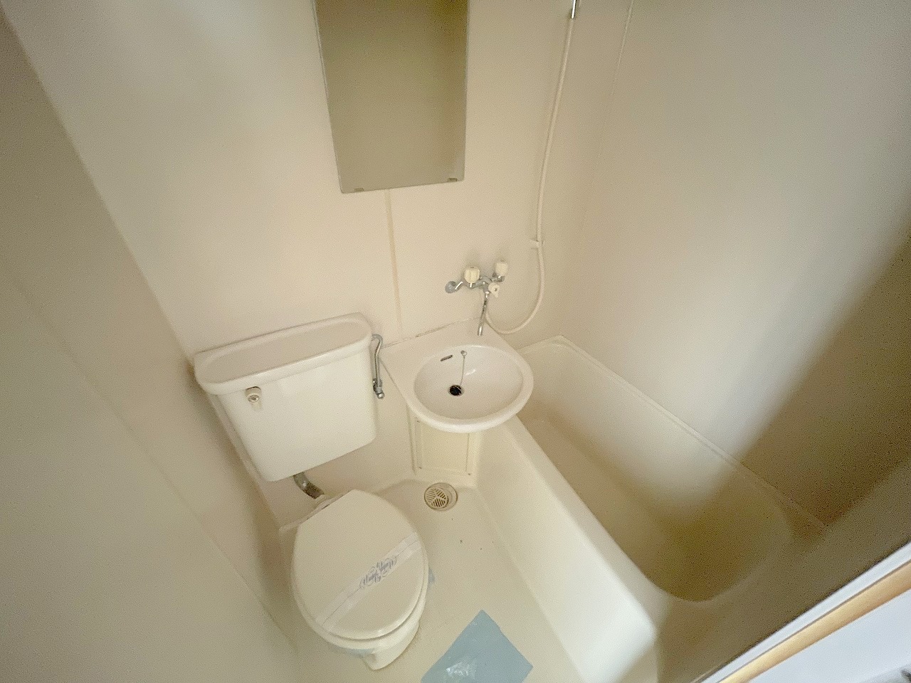 バス・シャワールーム　同タイプのお部屋です