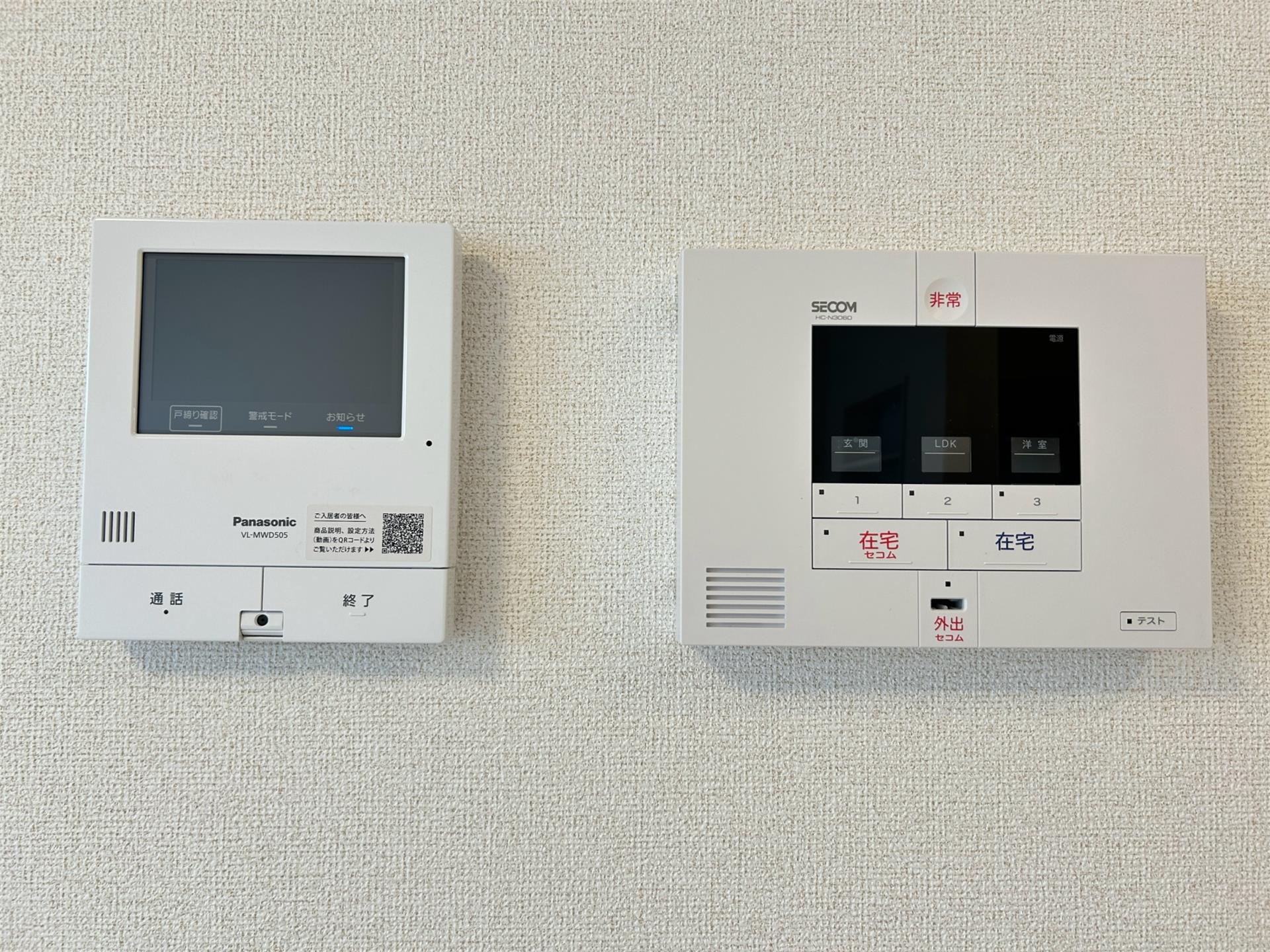 セキュリティ　モニタ付インターホン