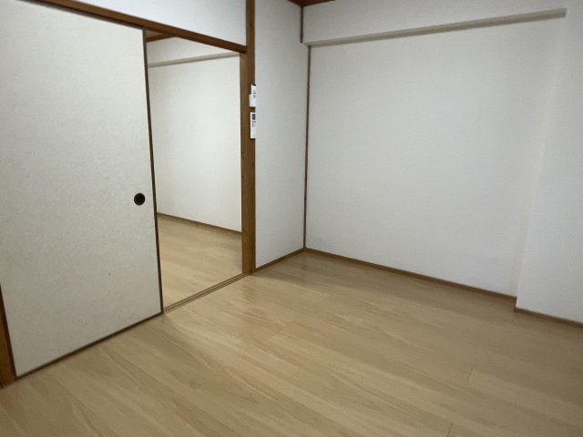 ゴールデンハイツIの居間写真