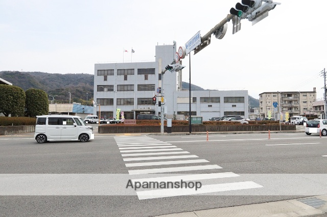 ホームセンター　ＤＣＭダイキ（株）／徳島西店（ホームセンター）まで748m