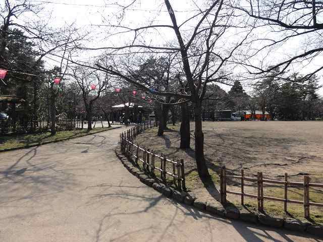 【ア・ピアチェーレIIの公園】