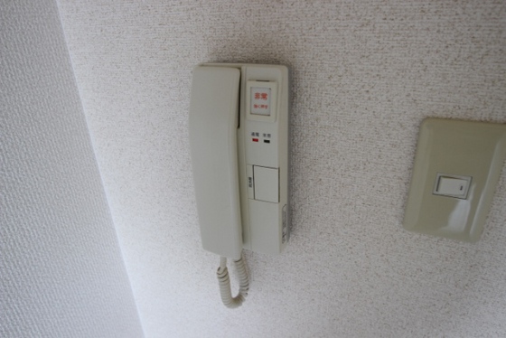 セキュリティ　※別号室の写真です。