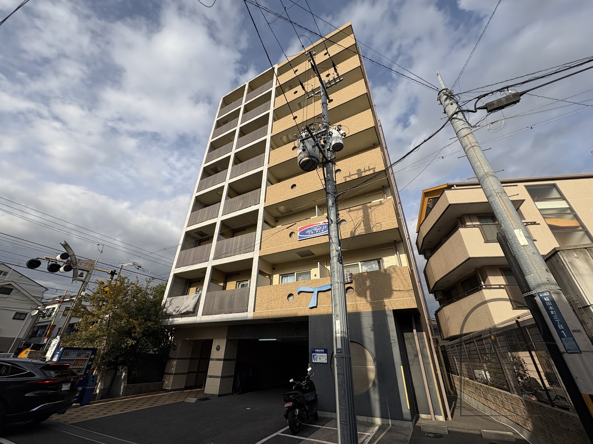 プラディオ徳庵セレニテの建物外観