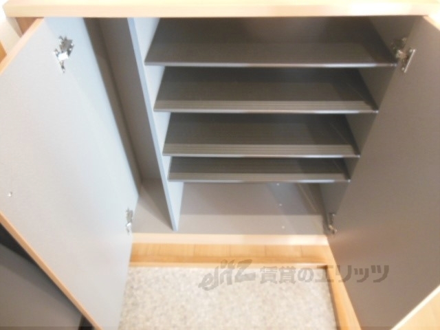 収納　下駄箱