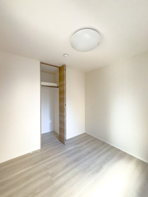 収納　同物件別号室