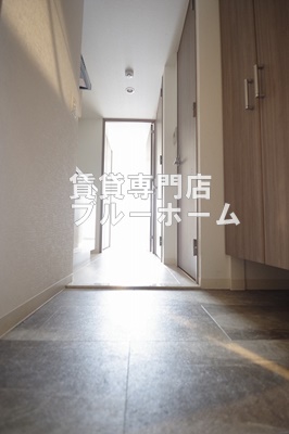 玄関　綺麗な玄関スペース！