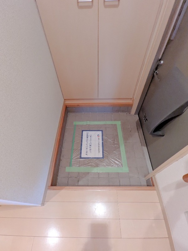 玄関　図面と現状に相違がある場合には現状を優先