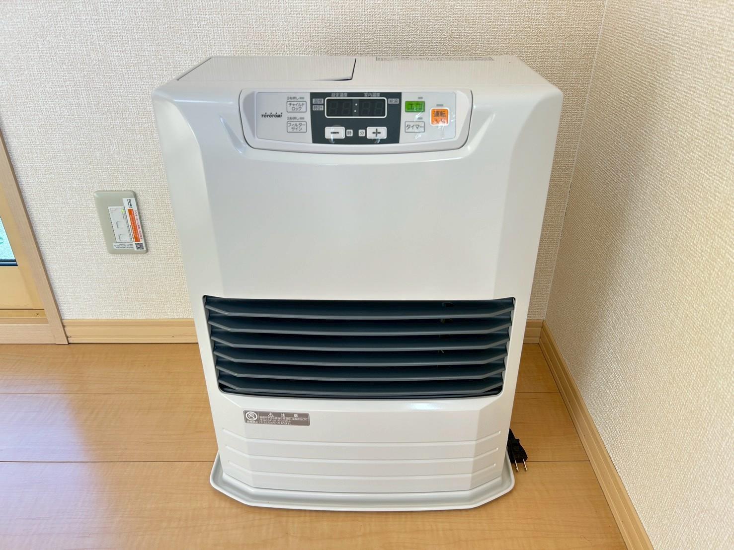 その他設備　灯油ＦＦストーブ