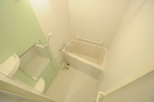 バス・シャワールーム　設備・仕様は号室により異なる為、現況を優先致します。